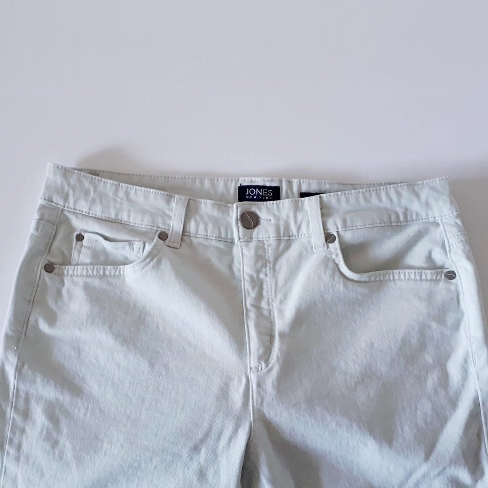 EUC Jones New York pale blue skinny jeans with stretch, 6